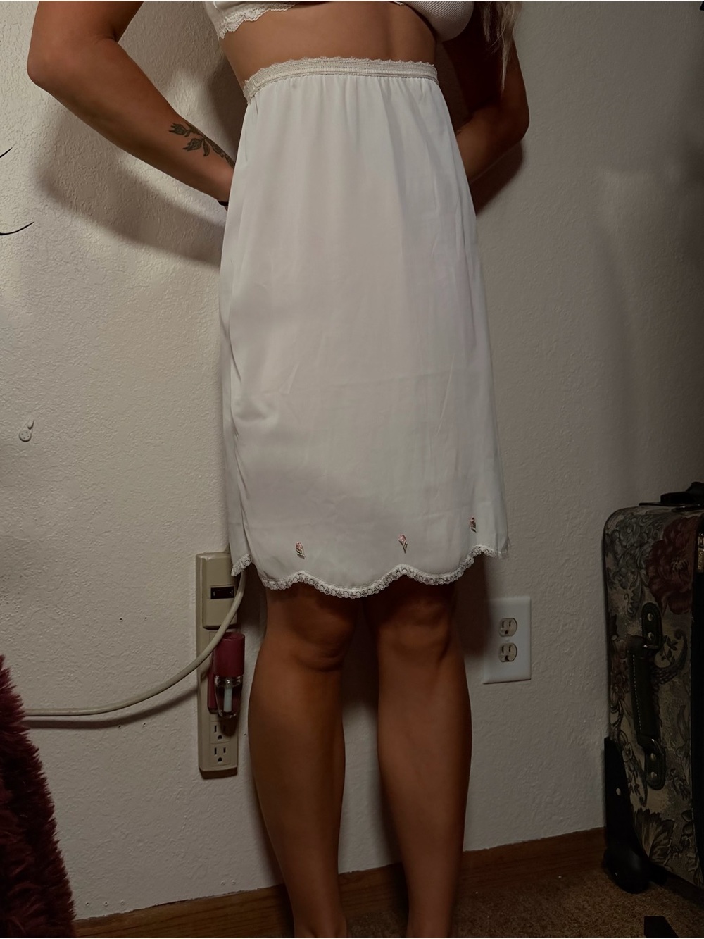 Vintage White Half-Slip with Delicate Lace Trim Skirt